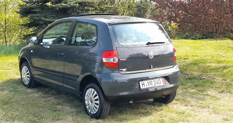 Volkswagen Fox cena 7500 przebieg: 236574, rok produkcji 2005 z Tczew małe 562